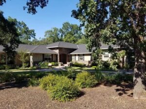 Auburn Creekside Villa