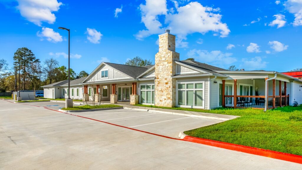 Beehive Homes Of Spring