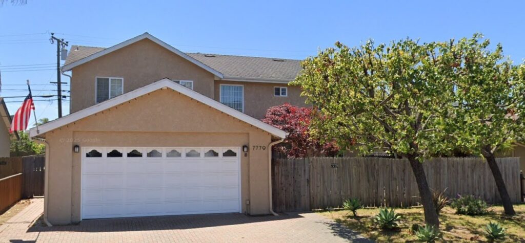 Casa Naomi – Bradford Home