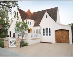 Exclusive Raya’S Paradise, Inc.