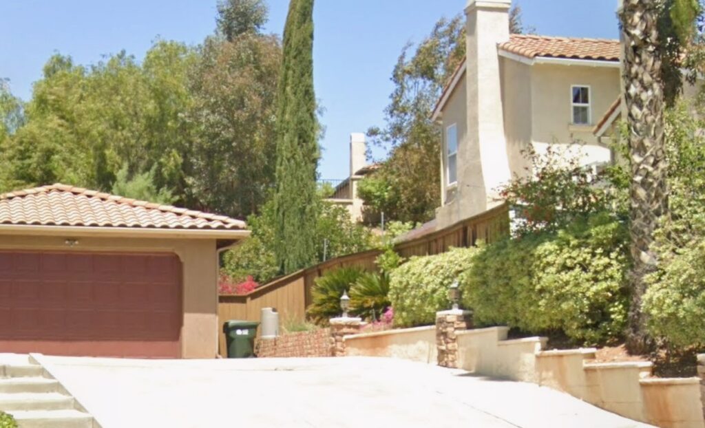 Kelly’S Grand Villa