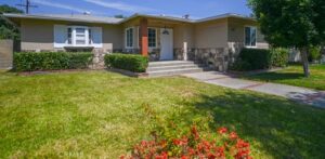 Phamily Home Elderly Care 3