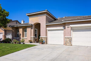 Sea Breeze Homes Of Eastvale Llc