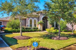 Tuscany Living Villa @ Wickersham