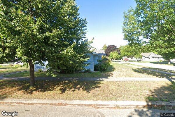 Whispering Pines Gladstone