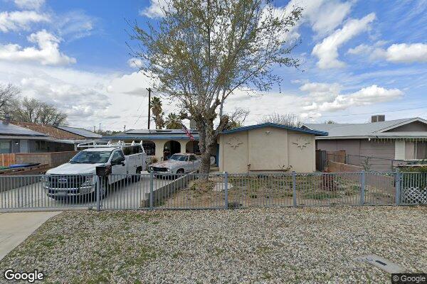 Manor House Of Antelope Valley