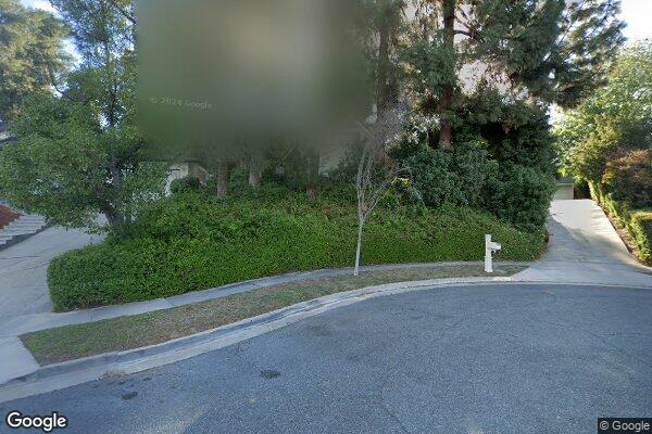 Bardwell Pines Manor