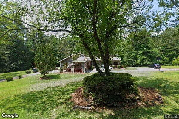 Almeda's Springhill Manor