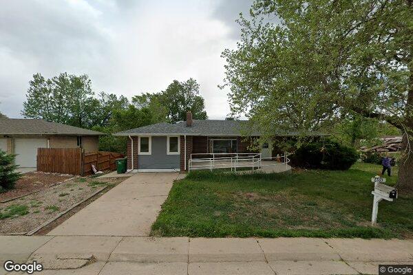 Manor On Sycamore Street,