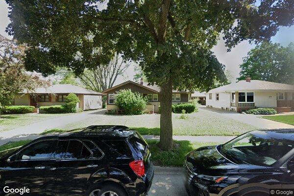 Jefferson Crest Iii Yellow Rose