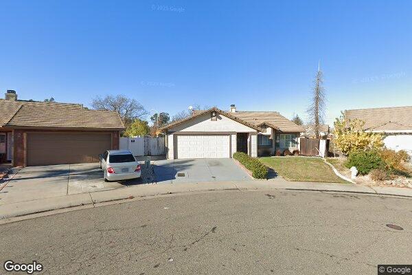 Love And Serenity Of Vintage Park