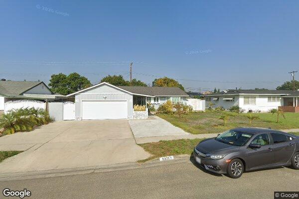 Maureen Guest Home #4