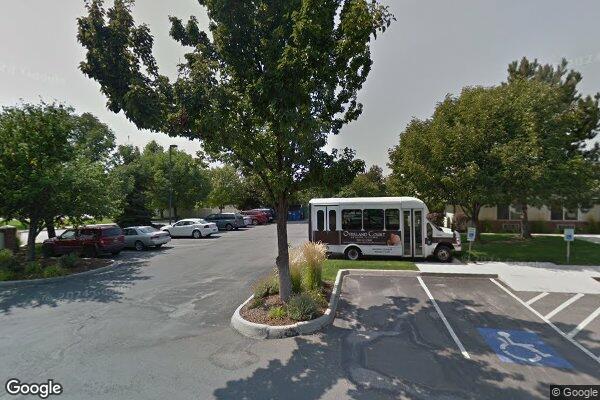 Overland Court Senior Living