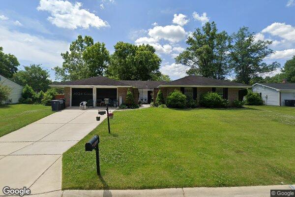 Candice Cares At Webbwood 2