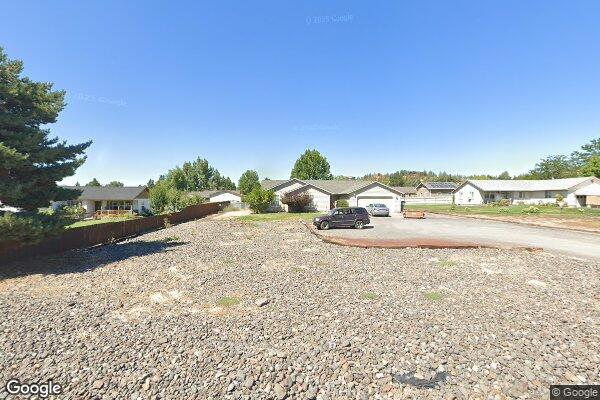 Helping Hands Senior Care Home