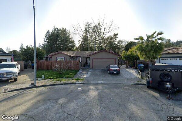 Brady's Rivera Court Guest Home