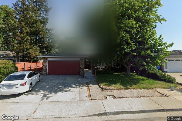 Buttons Elderly Care Llc