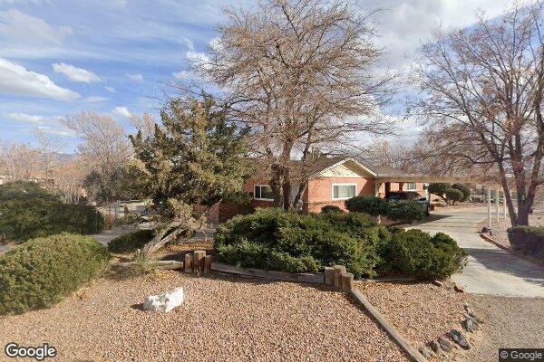 Genny's Senior Care Lic