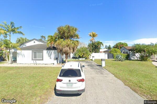 Los Tres Milagros Ii Llc