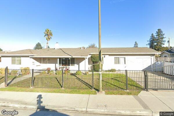 White Oaks Senior Care Home