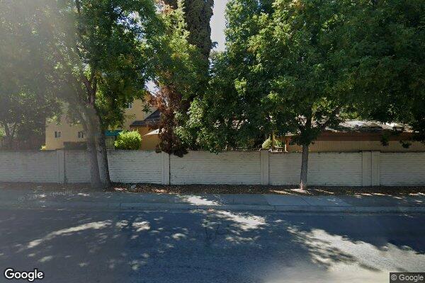 Dry Creek Guest Home