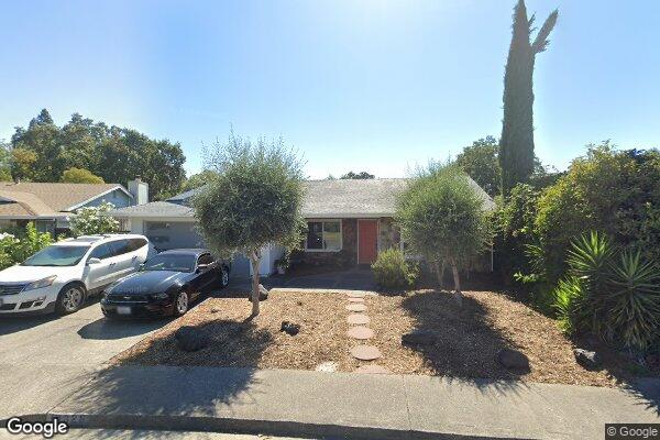 Sonoma Oak Tree Place