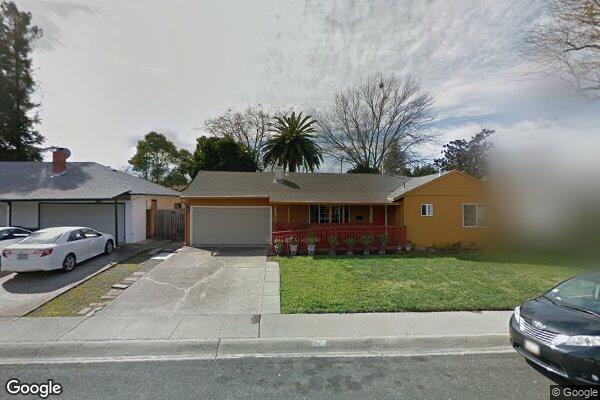 Delly's Care Home Iv