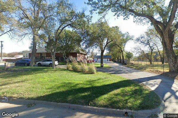 Premier Living By Warden Llc