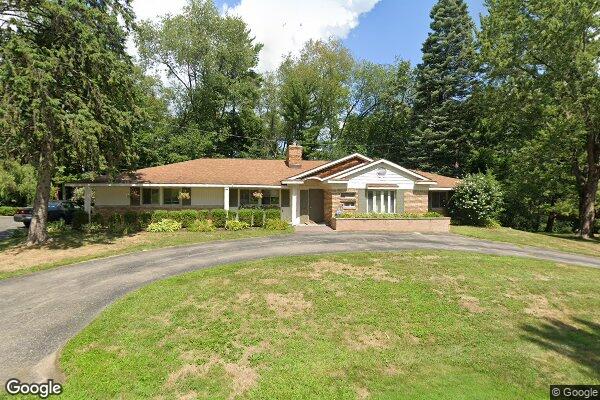 Applewood Lane Place